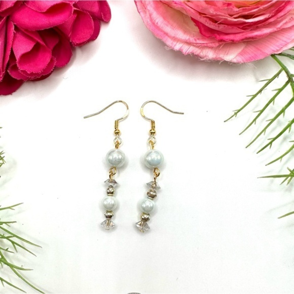 NEW⚜️Carnival Glass & Crystal Beaded Earrings